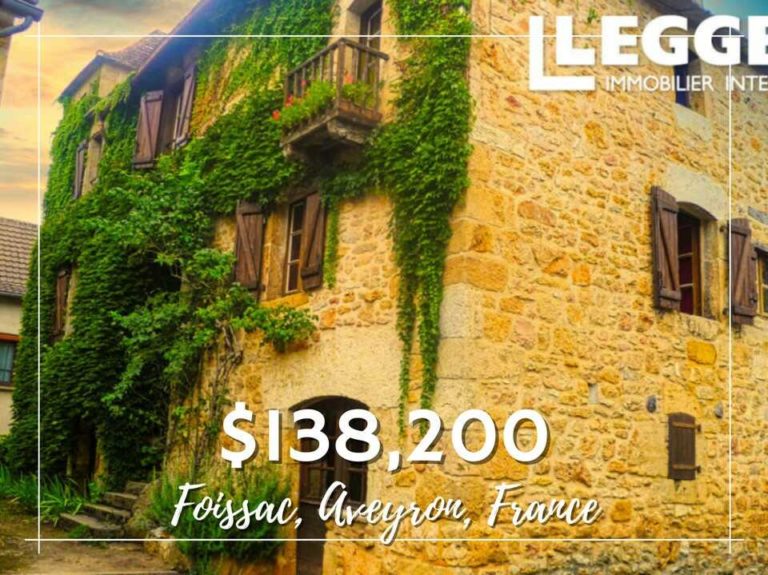 Home in Foissac, Aveyron, France