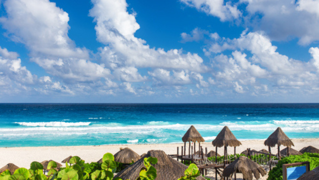 buying real in cancun mexico