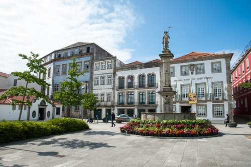 Portugal’s larger towns of cities have high-quality medical facilities.