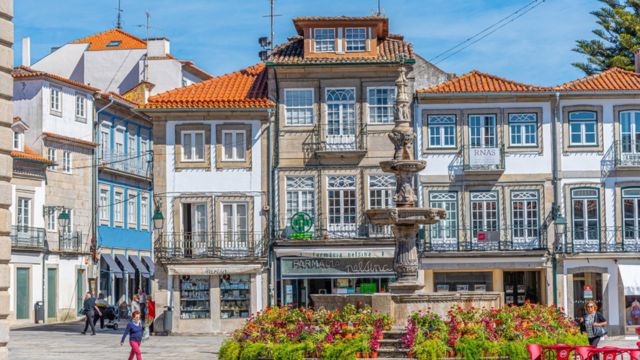 The market for real estate in Viana do Castelo has seen steady growth in recent years, attracting both Portuguese and international buyers. 