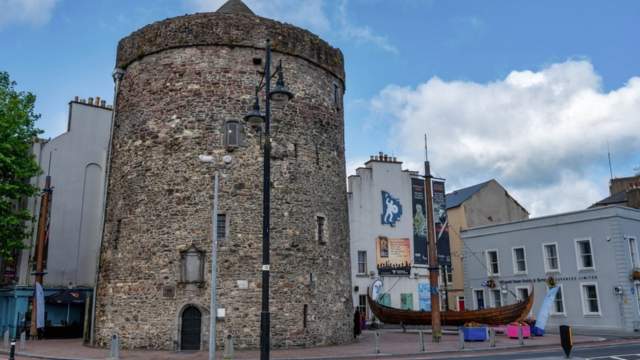 Voted the 'Best Place to Live in Ireland' in 2021 by The Irish Times and in 2025 by the Ireland Livability Index, Waterford City is an ideal place to buy real estate in Ireland.