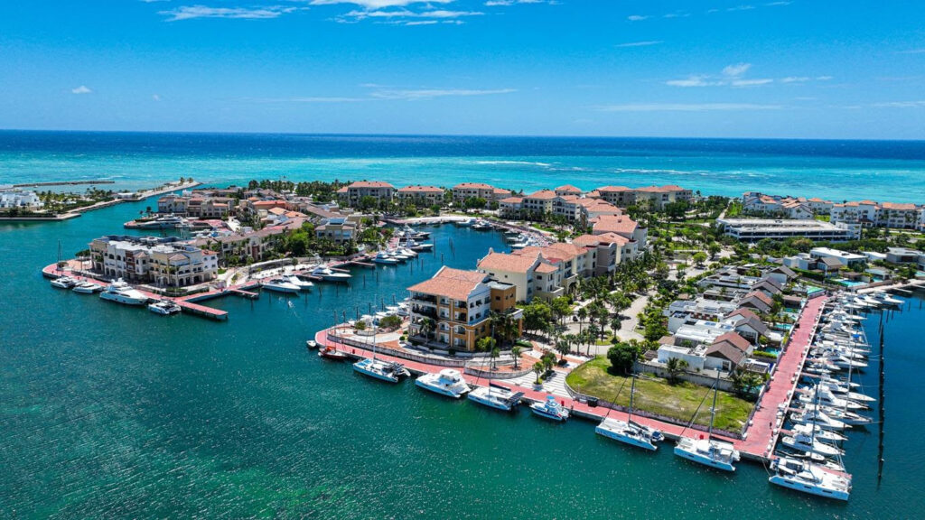 This Destination Feels Like Cabo in 2015