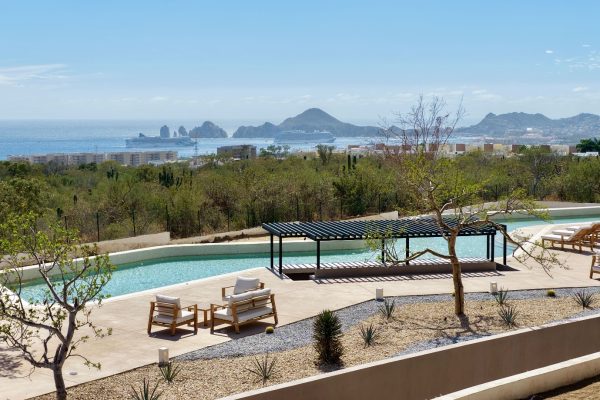 VIDEO: This Caribbean Enclave Is Like a New Country