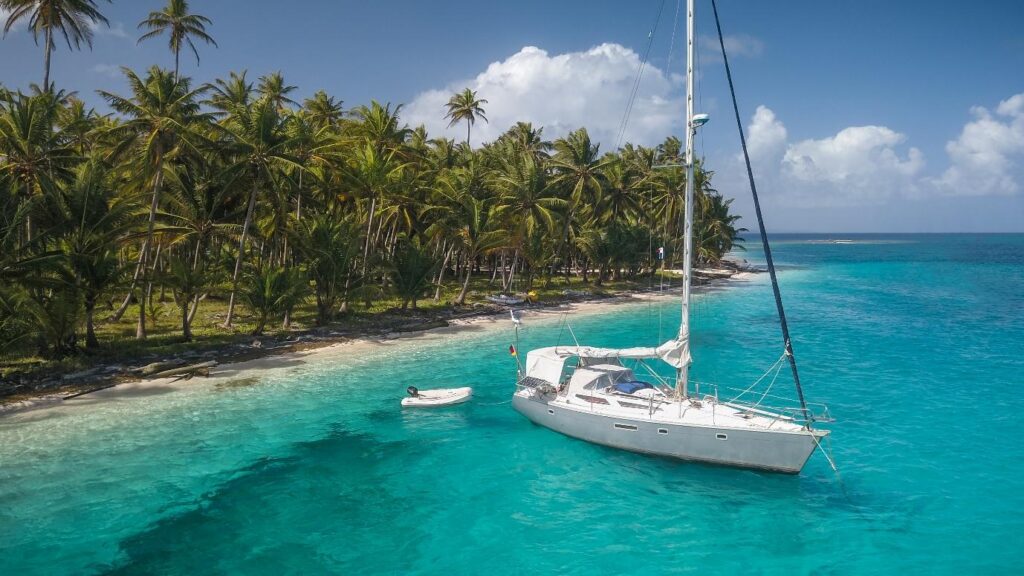 15 Amazing Things to See and Do in Panama City